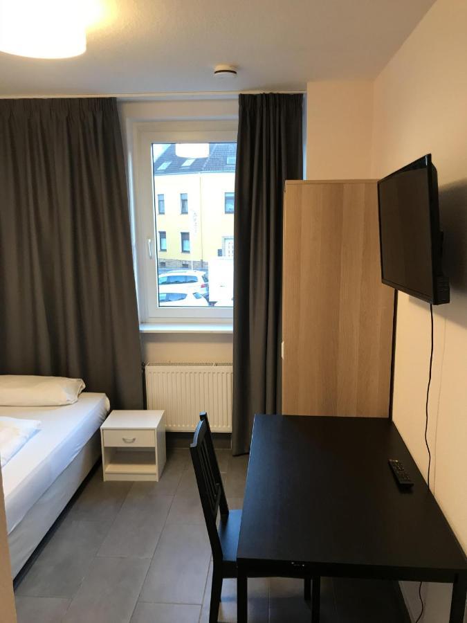 Rentapartment Duesseldorf エクステリア 写真